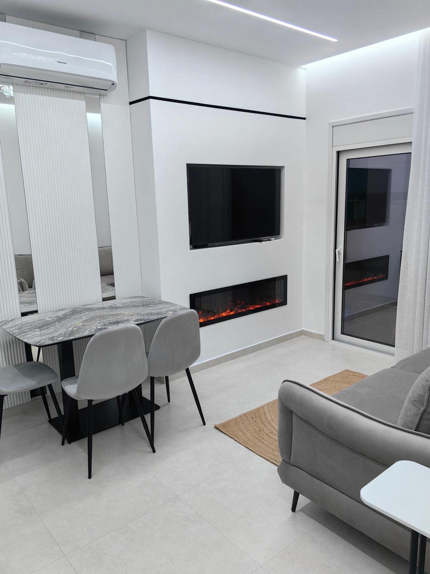 Lungomare Luxury Sea View Apartaments Vlore Room photo